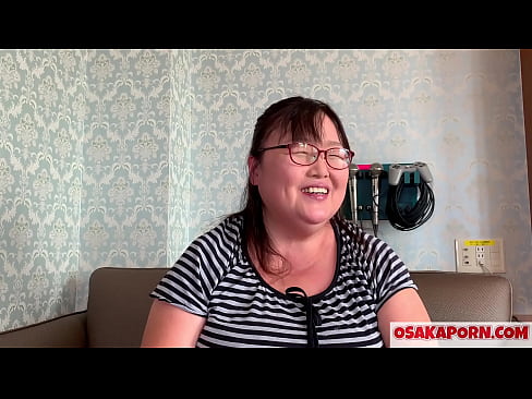 ❤️ Mama japoneză grasă își arată sânii uriași și se bucură de o jucărie sexuală. O mamă asiatică de 51 de ani vorbește despre experiența ei sexuală. Yukiko 1 OSAKAPORN milf grasă. at us ro.myastro.top ❌️❤